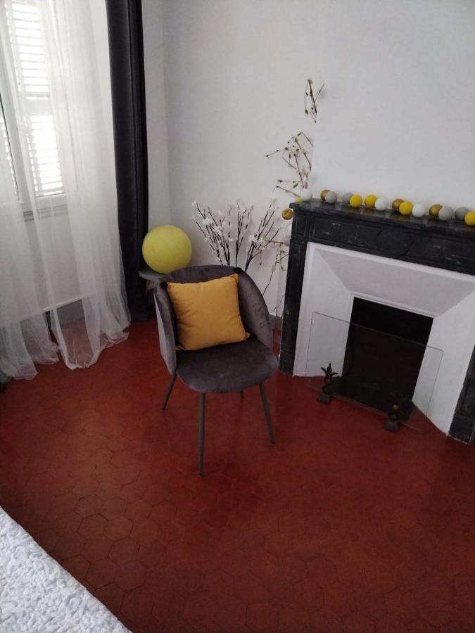 Quartier Des Createurs "La Plaine Cours Julien" Chambre Privee Dans Appartement Menage Frequent Des Parties Commune Марсилия Екстериор снимка